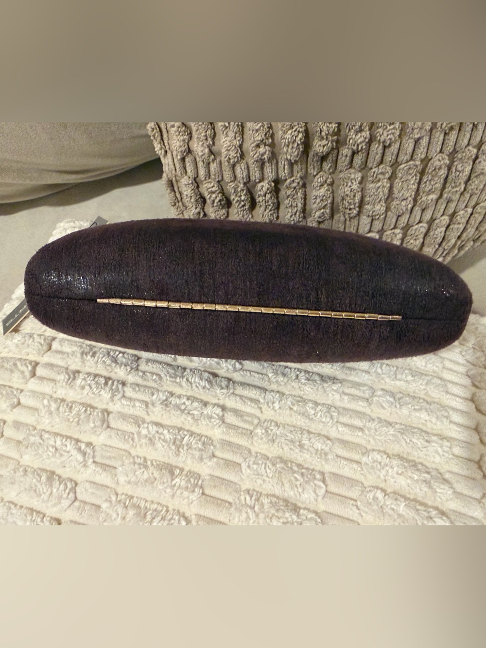 NWT Sondra Roberts Elegant Floral-Embellished Women’s Clutch - Deep Plum - Picture 5 of 9